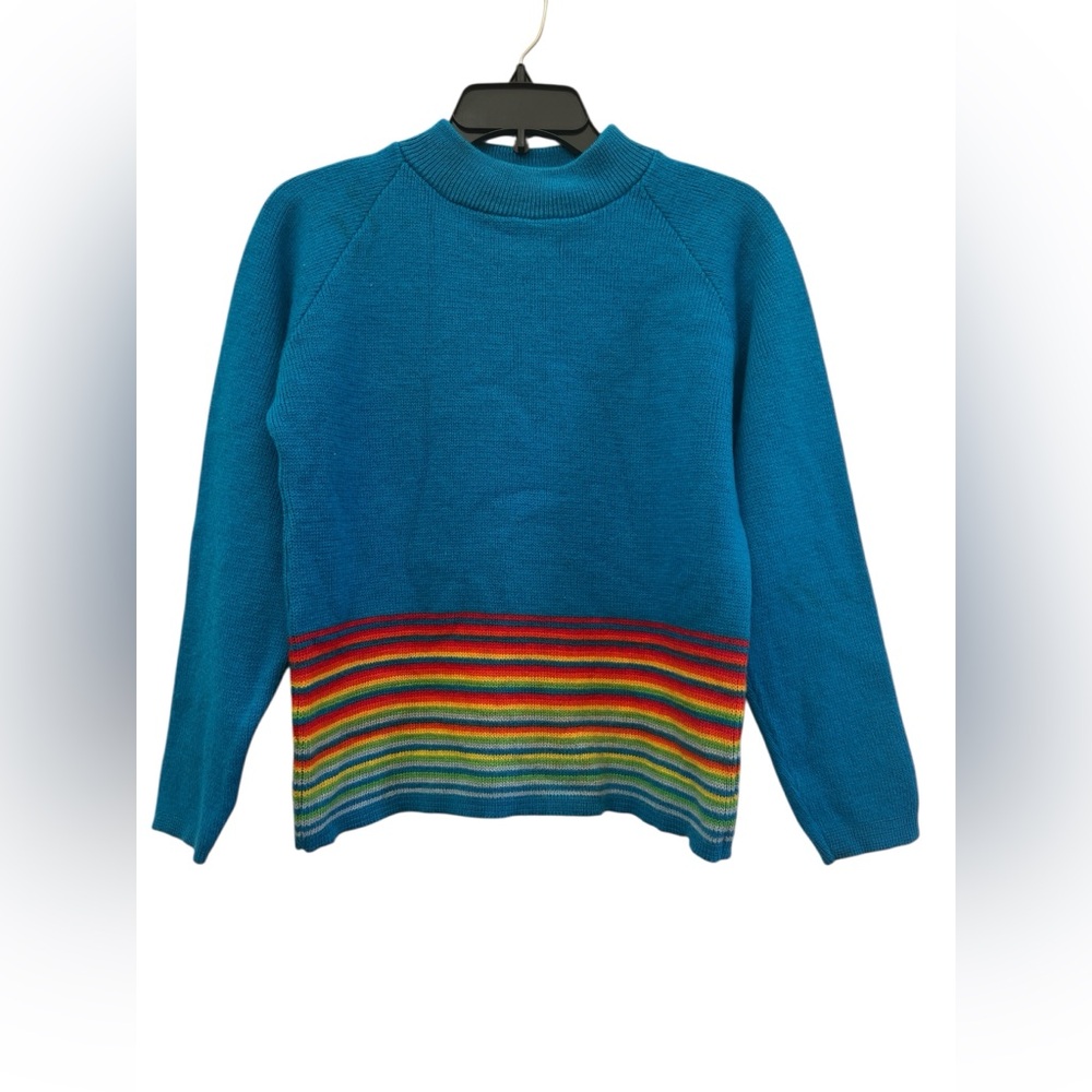 Vintage 80s/90s Ski Country Rainbow Stripe Wool Blend Sweater (S- estimated)
